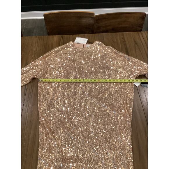 In The Mood For Love Elisa Sequin 3/4 Sleeve Sheath Mini Dress Gold XS NWT - Picture 3 of 9